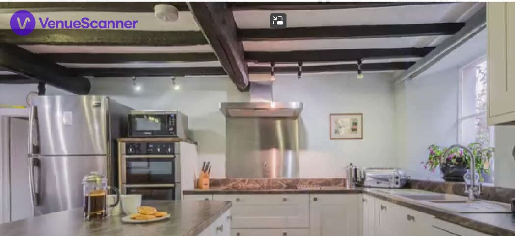 Kitchen, Underhill House photo #2