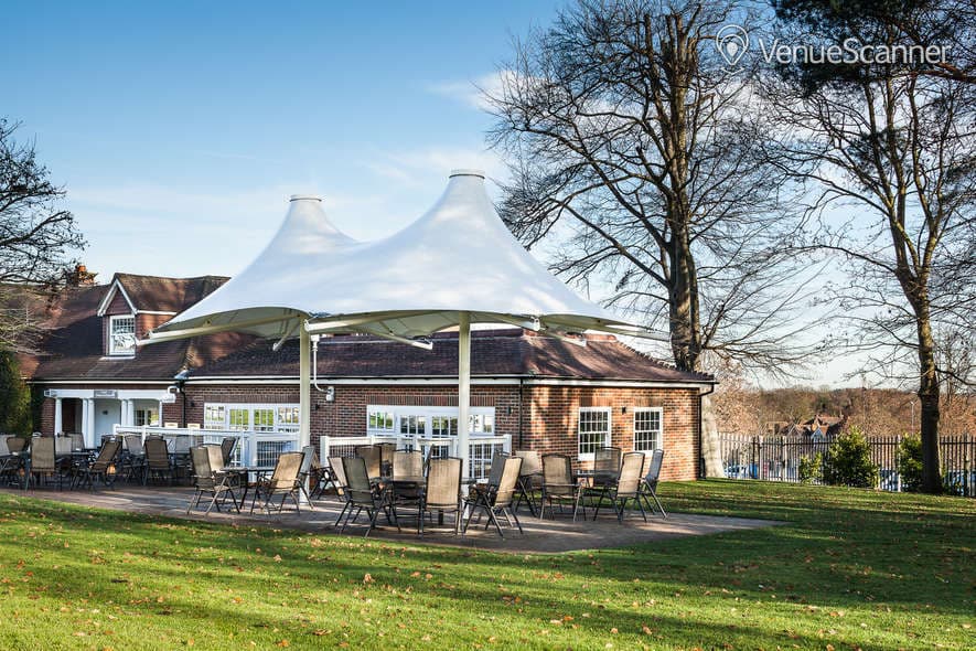 Sandown Park Racecourse, Owners And Trainers photo #3
