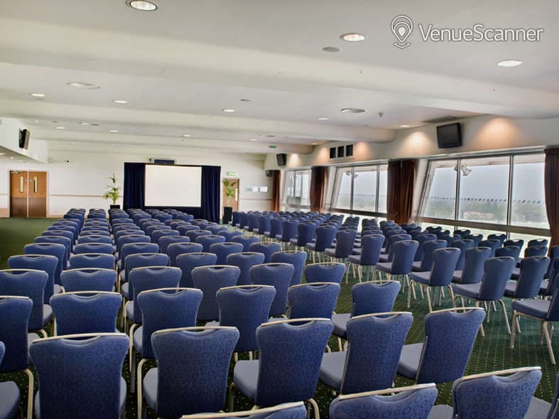 Sandown Park Racecourse, Gold Cup Suite photo #3