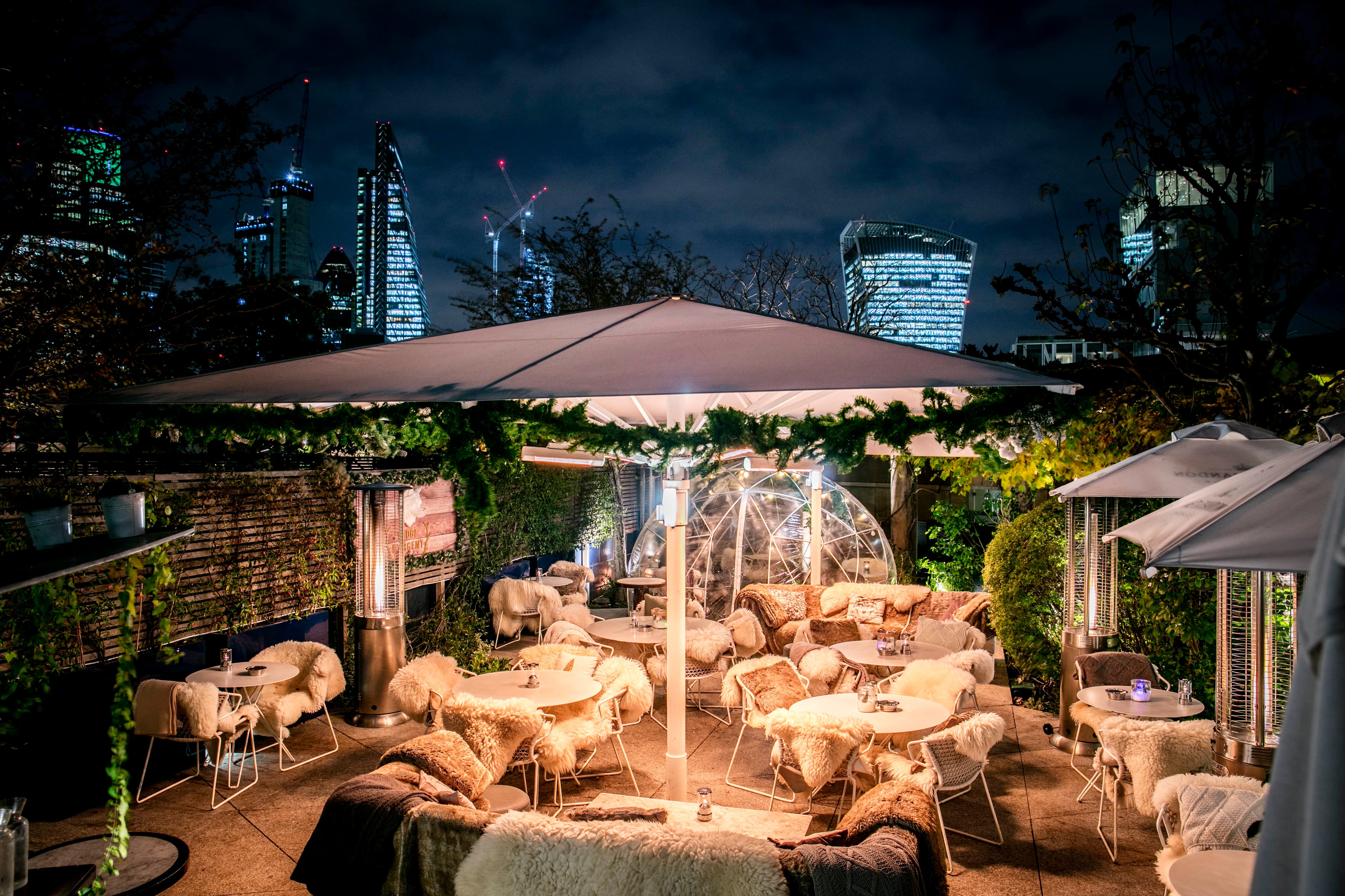 Coq d'Argent Restaurant, Upper Terrace photo #2