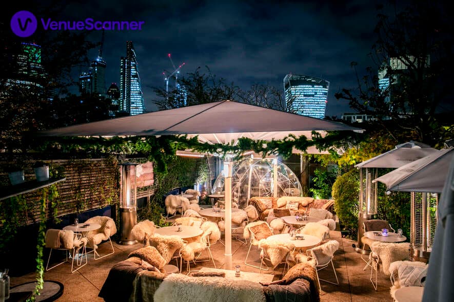 Upper Terrace, Coq d'Argent Restaurant photo #2