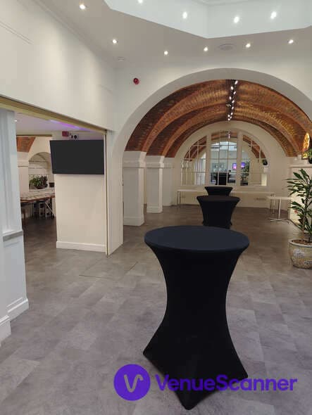 The Abbott Forum, 21 Portland Place photo #3