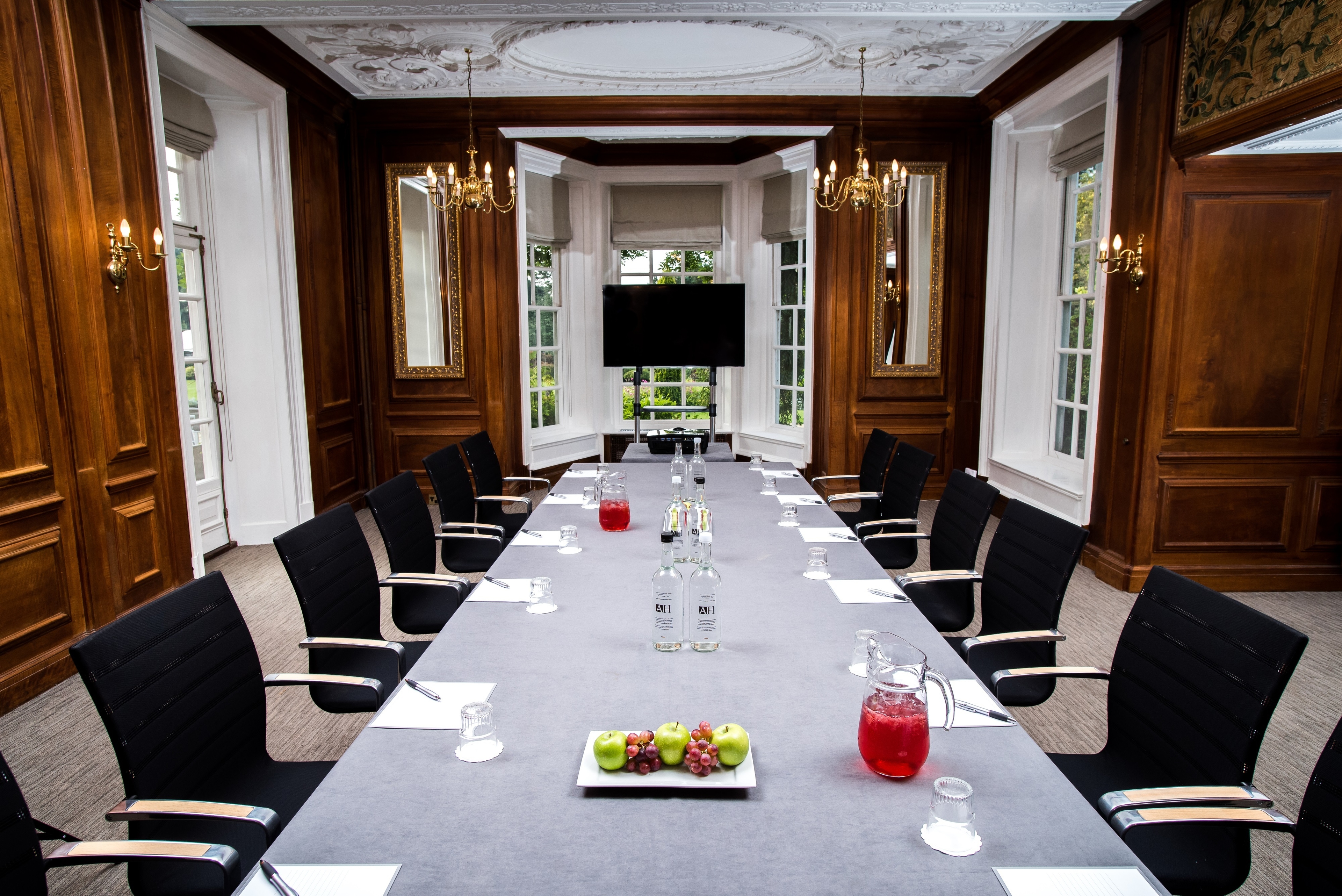 Photo of Barnett Hill, Drawing Room