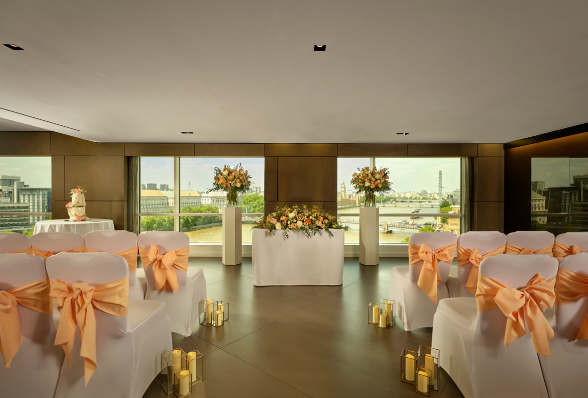 Photo of Park Plaza Riverbank, Riverview Lounge