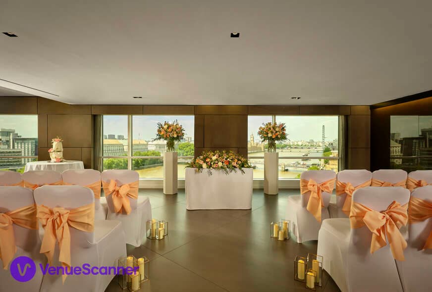 Riverview Lounge, Park Plaza Riverbank photo #2