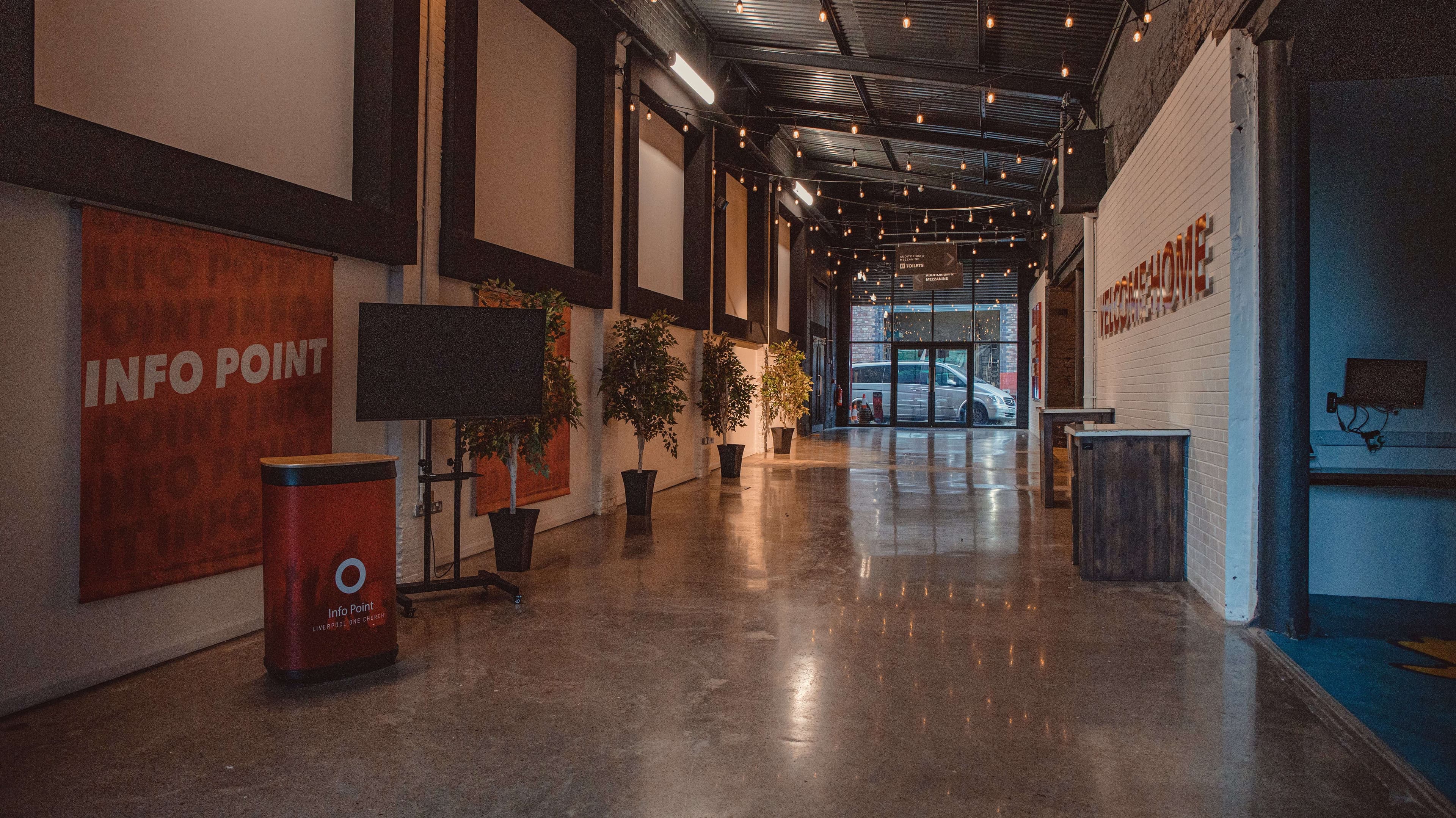 The One Centre photo #2