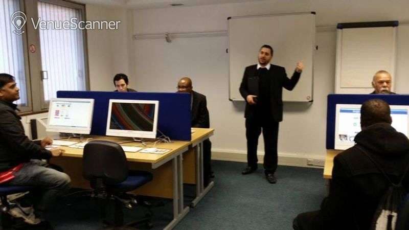 Computer Training Suite, The Let's Go - Business Hub photo #1