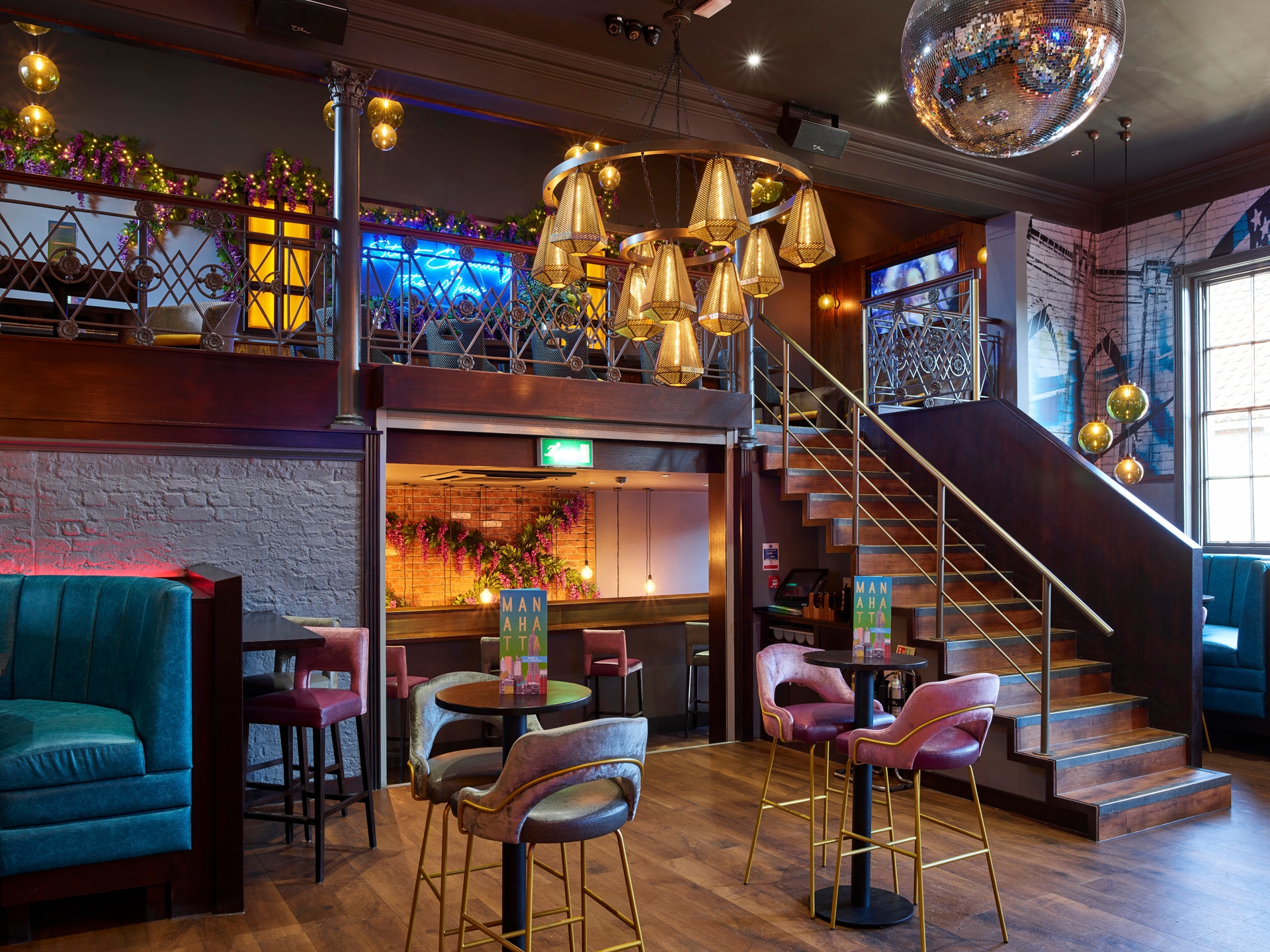 Photo of Manahatta York, The Highline Bar