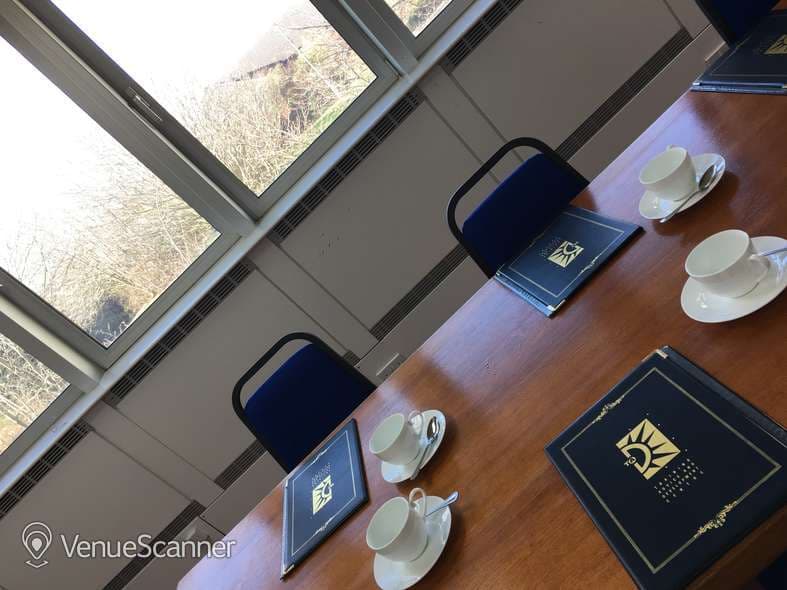 Boardroom, Tad Centre photo #2