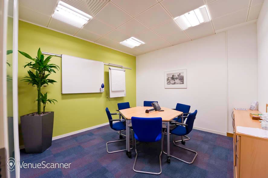 Vienna, Regus Leeds Wellington Place photo #1