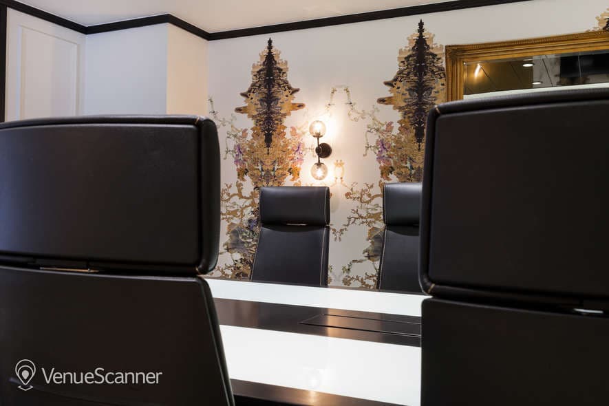 Champagne Club, Office Space In Town - Mayfair photo #3