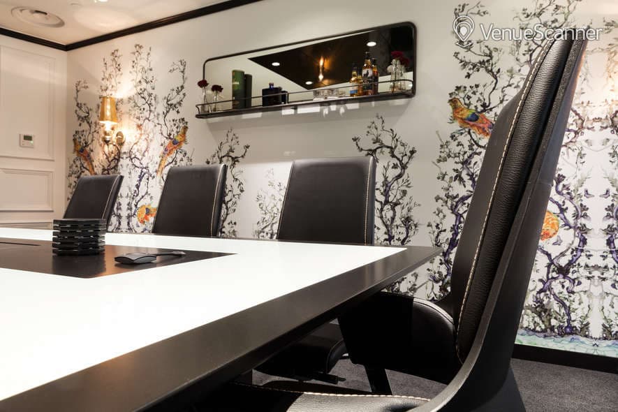 Whiskey Lounge, Office Space In Town - Mayfair photo #3