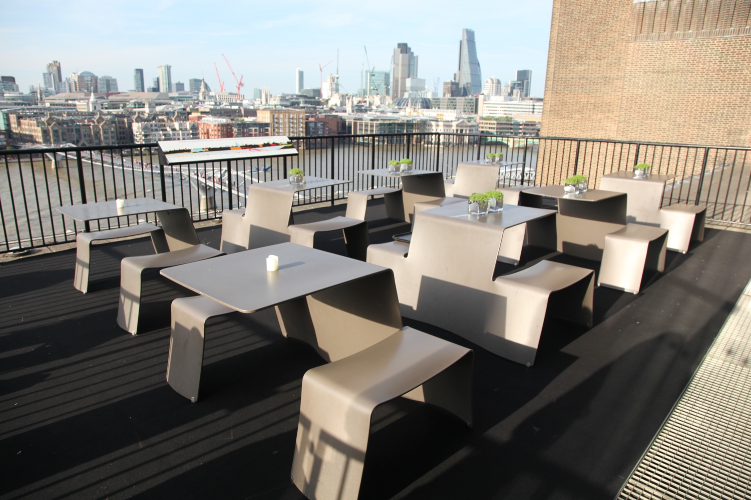 Photo of Tate Modern, Members Bar