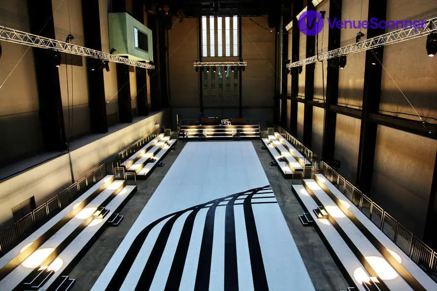 Tate Modern, Turbine Hall & Bridge photo #3