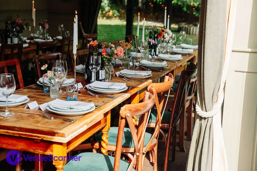 Pub, Bottle & Glass Inn photo #2