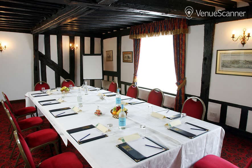 Brook Red Lion Hotel, Tudor photo #3