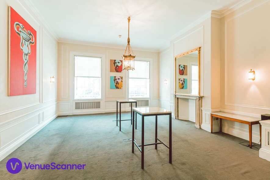 Laurie Landeau Room, 41 Portland Place photo #3