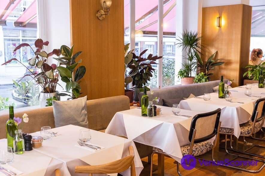 Whole Venue, Johnny Green photo #2