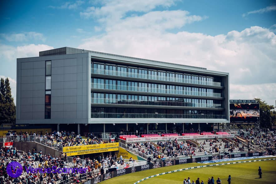 Emirates Lounge, Emirates Old Trafford photo #11