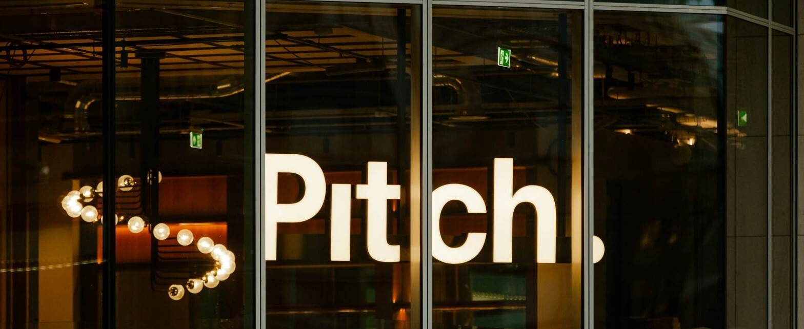 Photo of Pitch Canary Wharf, Waterside Terrace