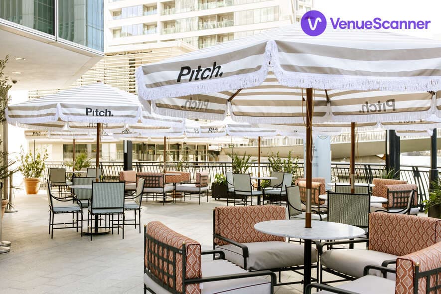 Waterside Terrace, Pitch Canary Wharf photo #1