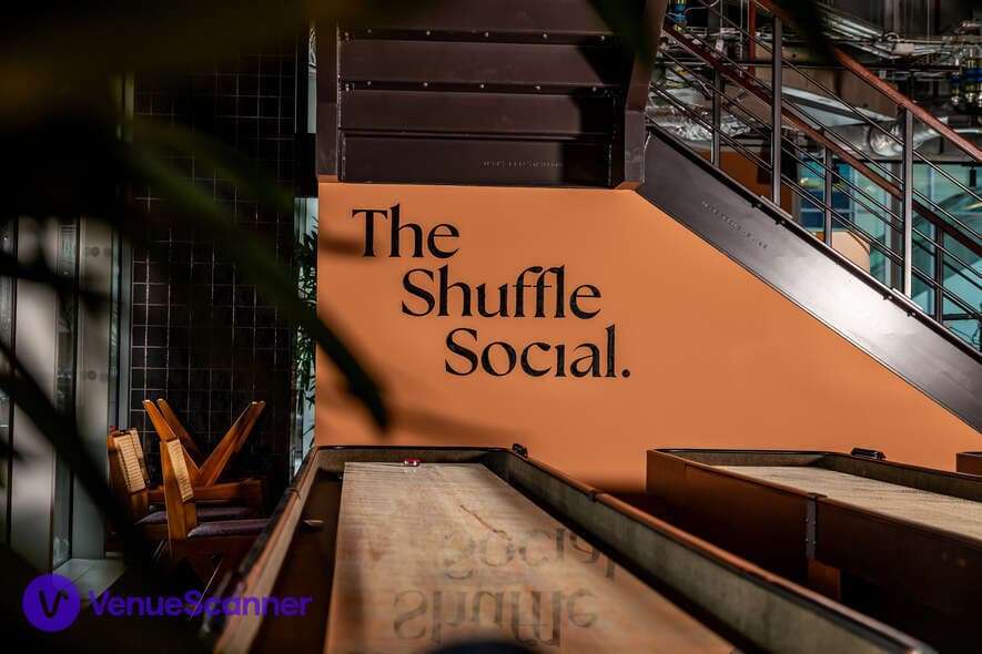 Exclusive Lower Floor Hire, Pitch Canary Wharf photo #2