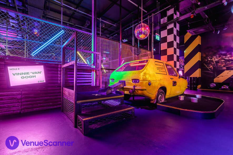 GARY, Junkyard Golf Shoreditch photo #1