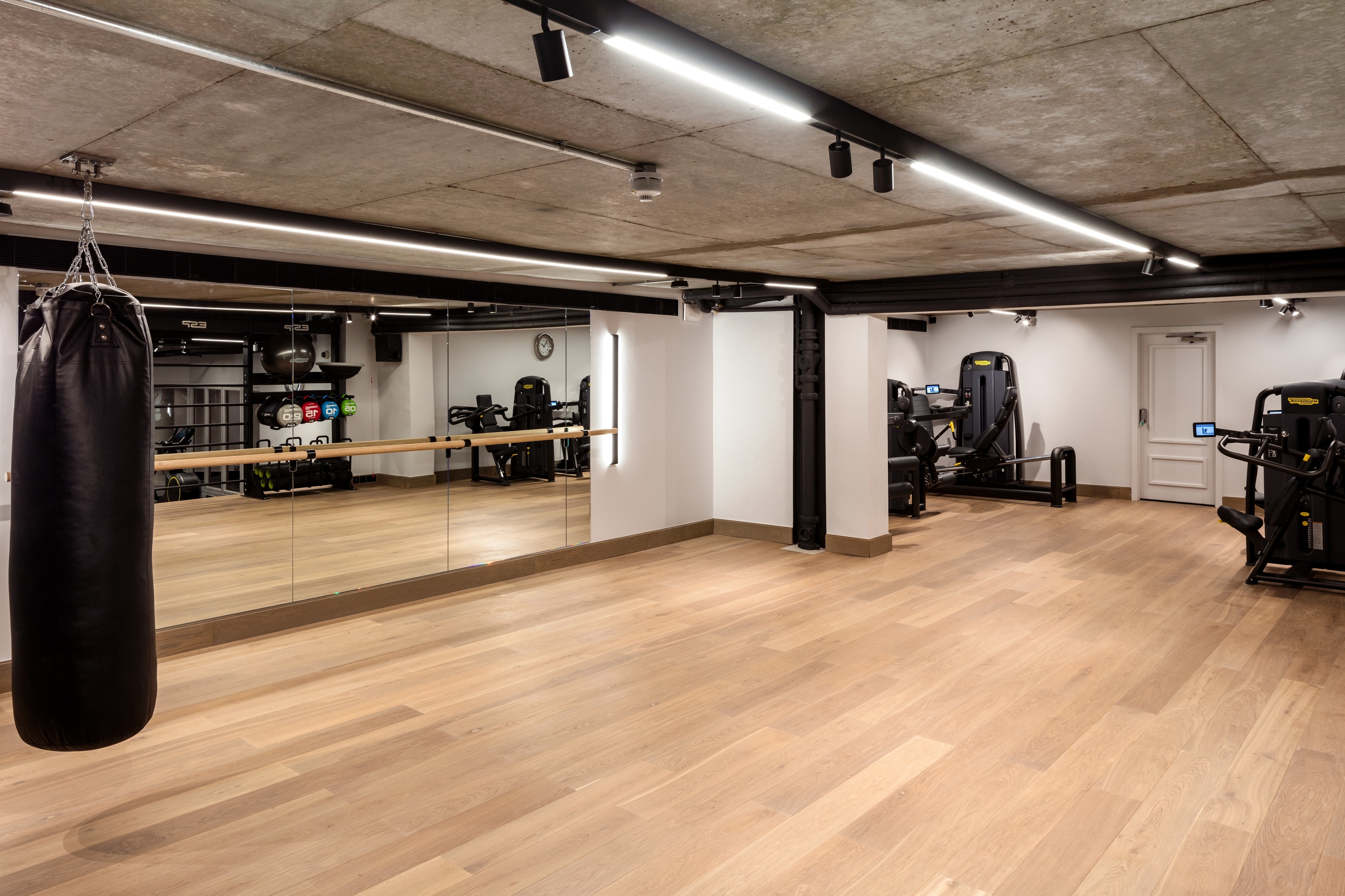 Photo of Radisson Blu Edwardian Heathrow, Royal A