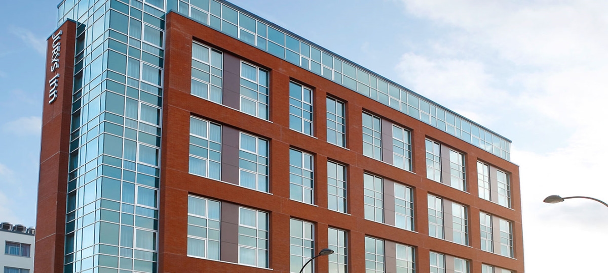 Photo of Leonardo Hotel Sheffield, Suite 3