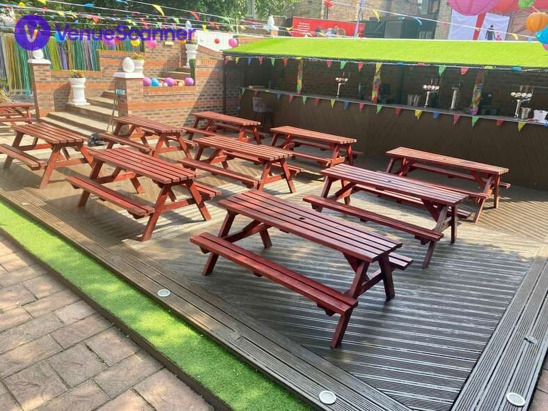 Tiki Bar, Hotel Anfield photo #3