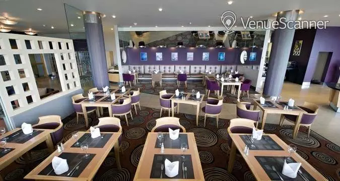 Broadway Suite, Hilton Belfast Hotel photo #1