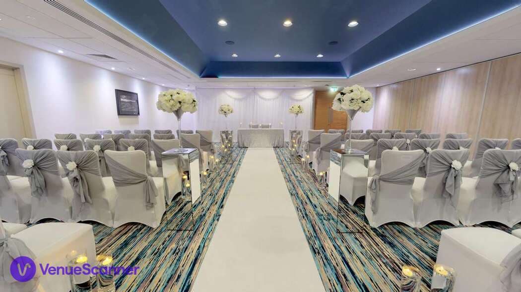 Rivelin Suite 3, OEC Sheffield photo #1