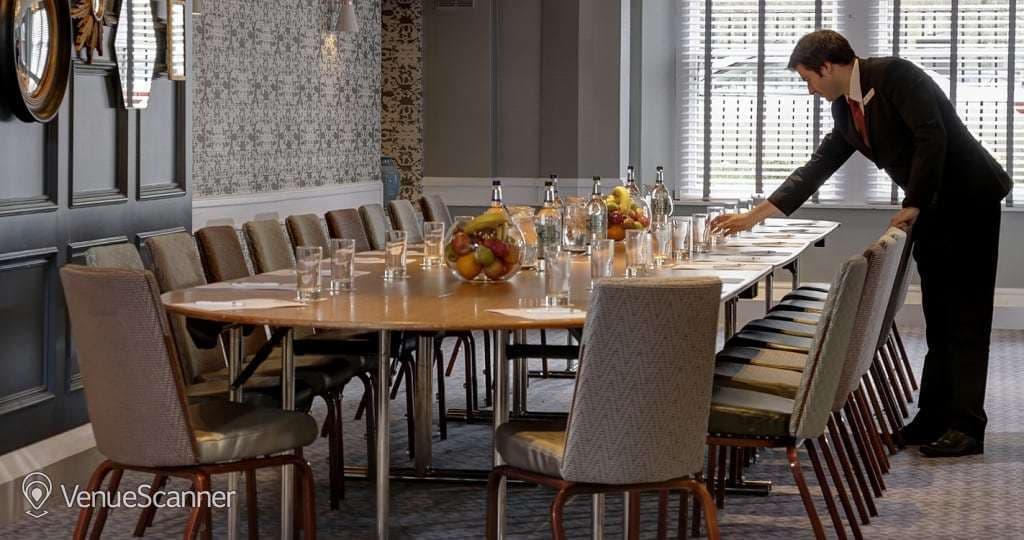 Cardoon Suite, Bruntsfield Hotel photo #1