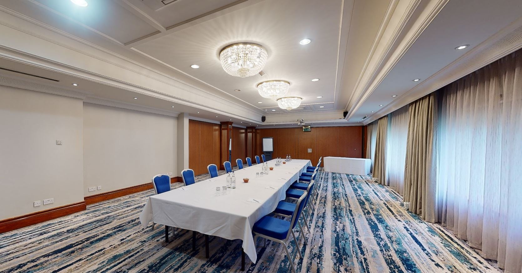 Photo of Leonardo Hotel Cheltenham, Warwick Suite