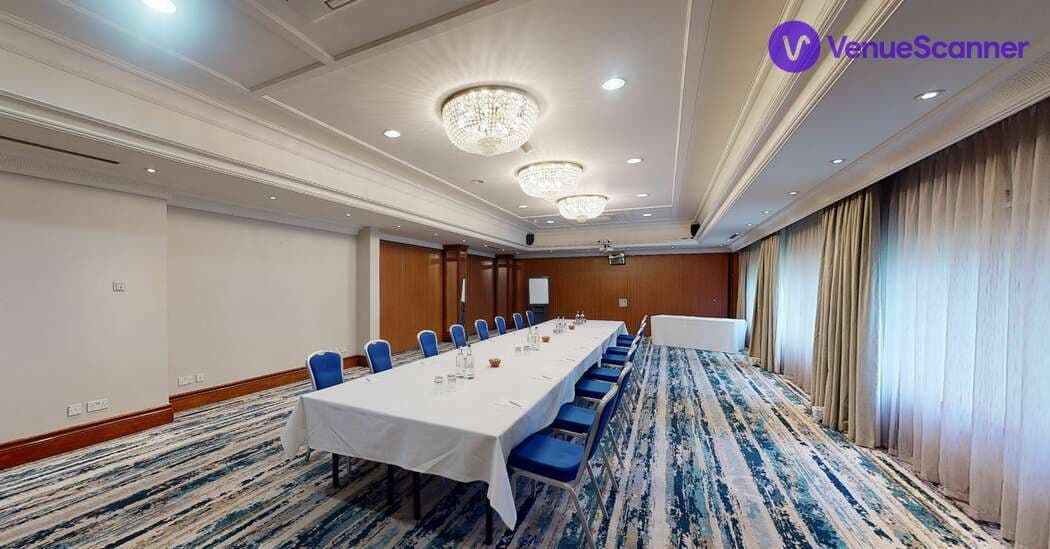 Executive Suite, Leonardo Hotel Cheltenham photo #3