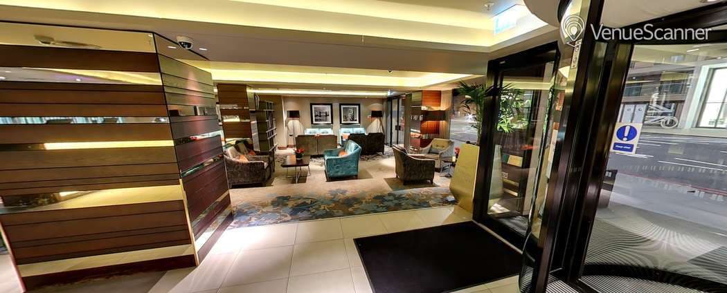 Battersea, Hilton London Olympia photo #8