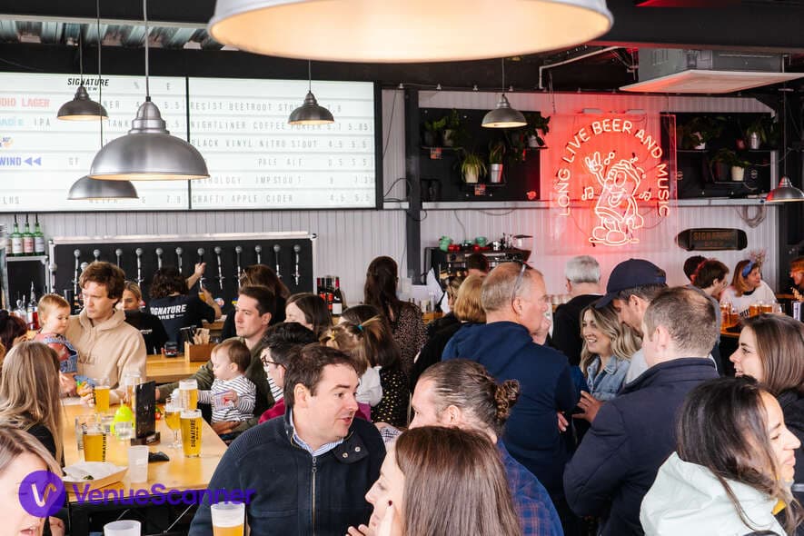 Yard Pub, Signature Brew Blackhorse Road photo #3