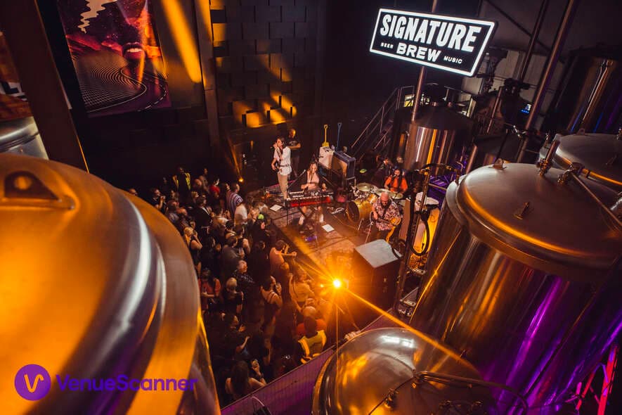 Brew Hall, Signature Brew Blackhorse Road photo #2