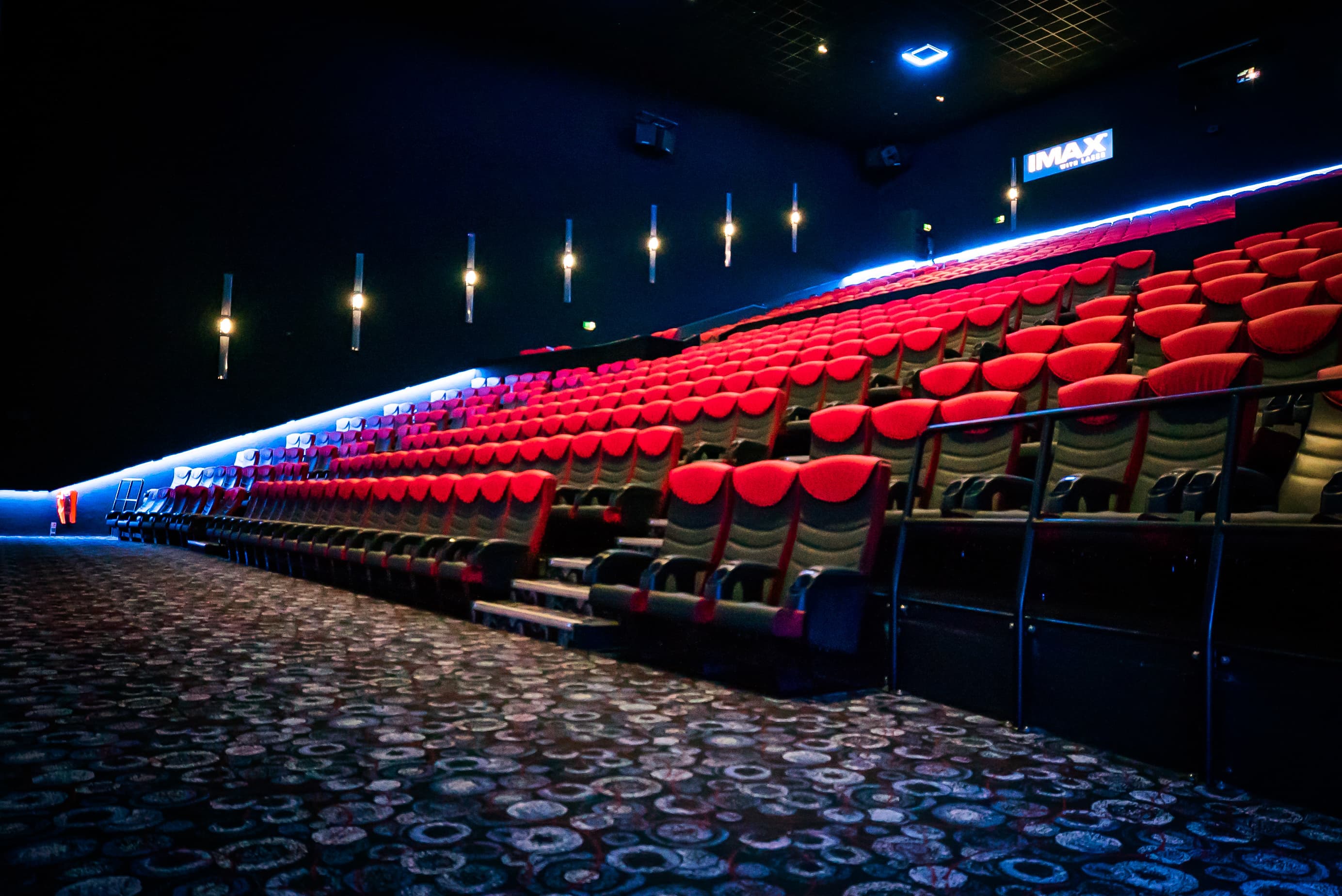 Screen 7 - Imax - 528