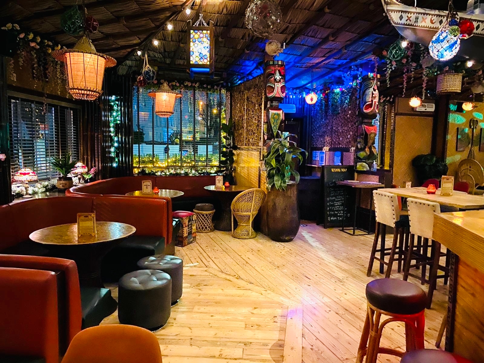 Photo of Kona Kai, Semi - Private Area