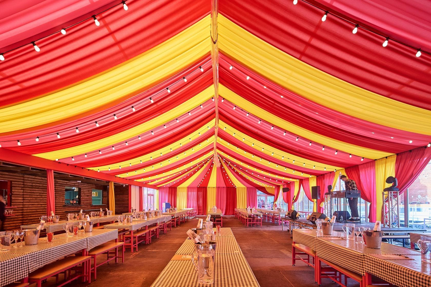 Luna Springs, Exclusive Hire Of Luna Springs photo #2