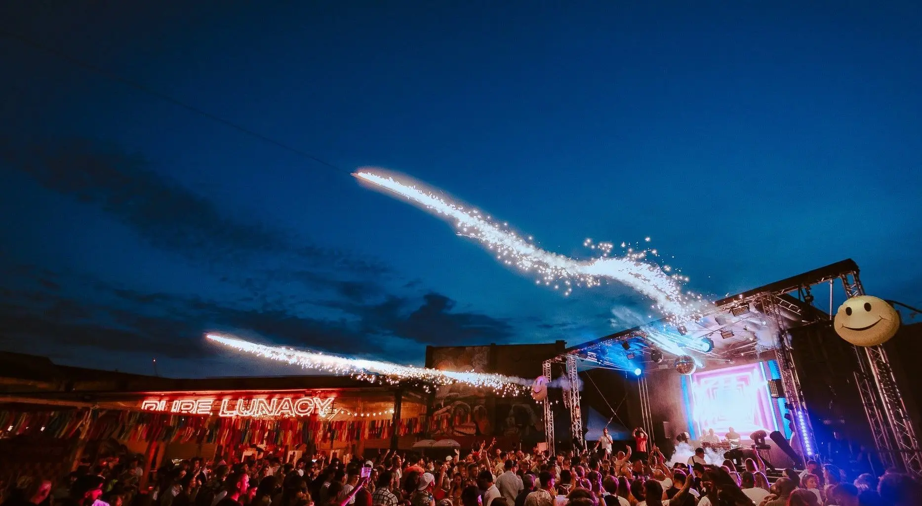 Exclusive Hire Of Luna Springs