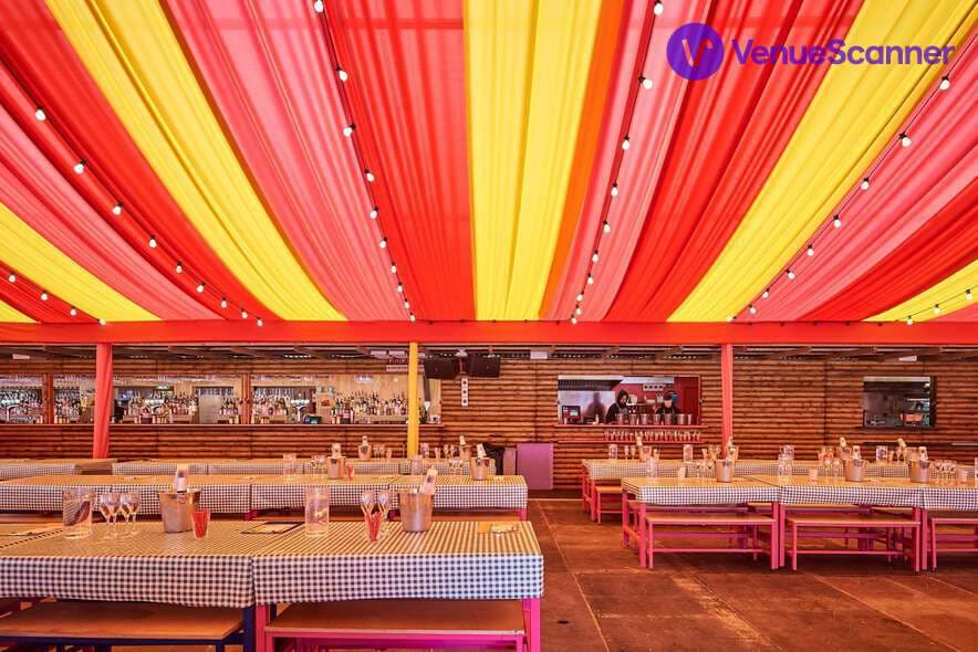 Luna Springs, Exclusive Hire Of Luna Springs photo #3