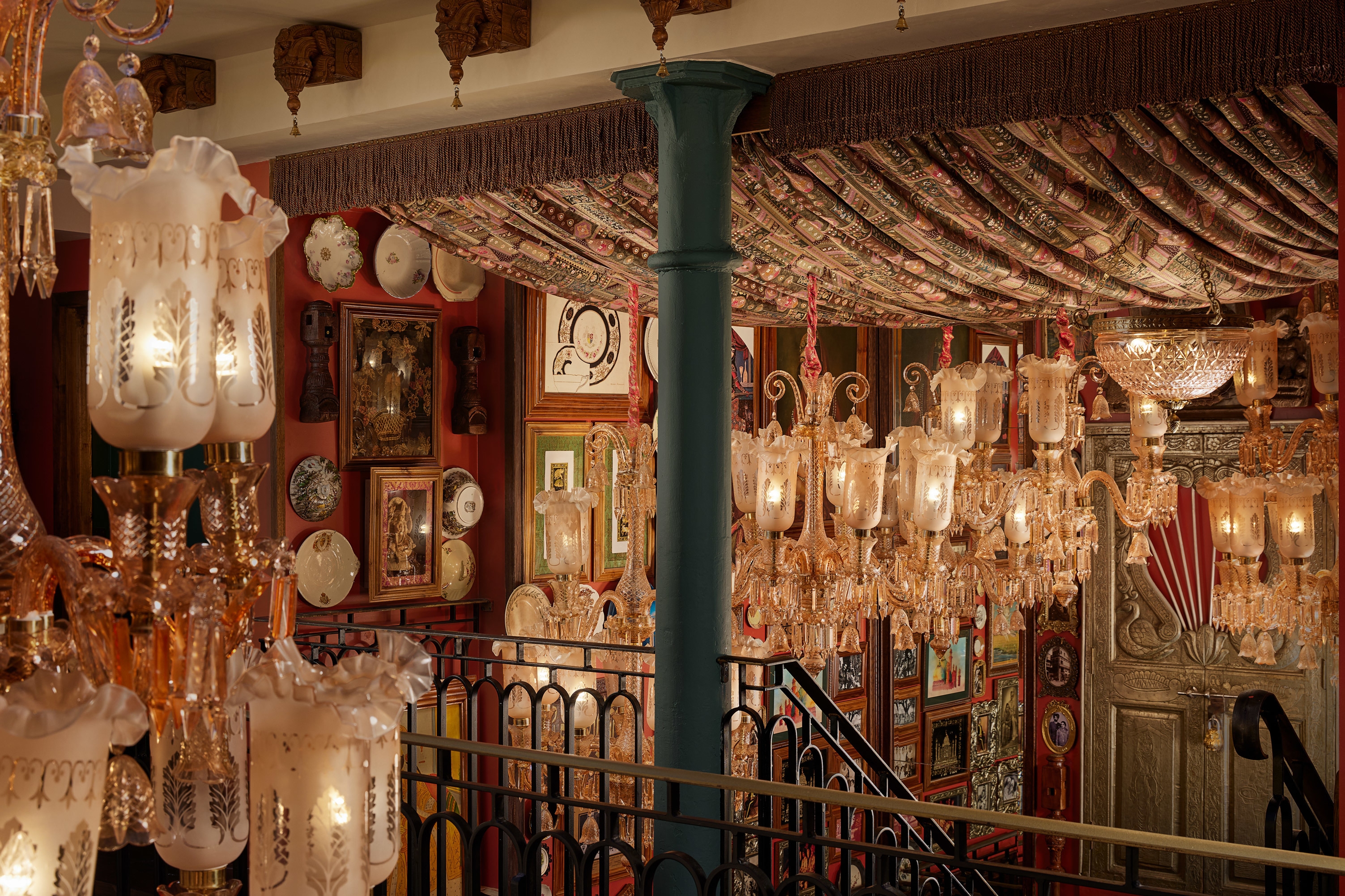 Photo of Colonel Saab - Trafalgar Square