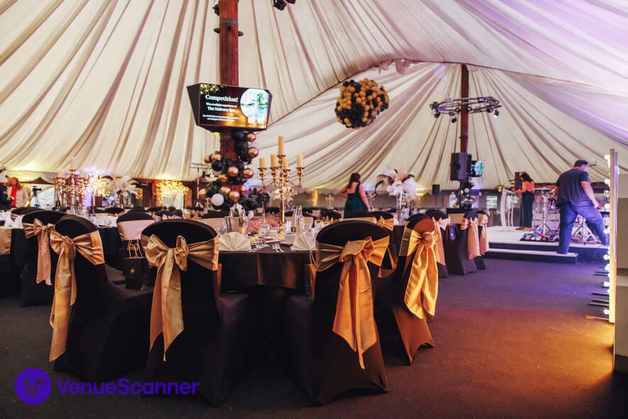 Treetops Pavilion, Safari Venues At West Midlands Safari Park photo #2