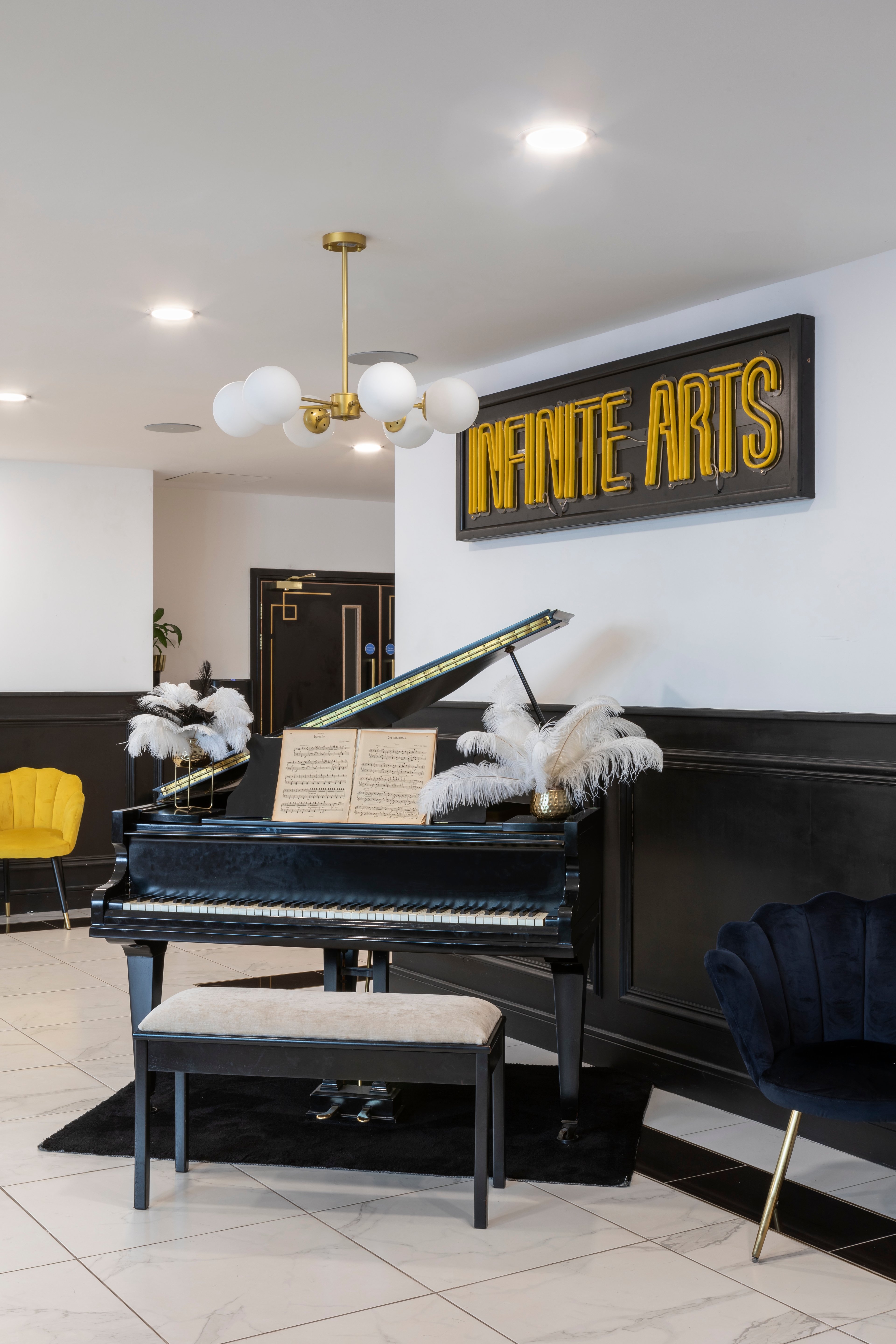 Photo of Anchor Point, Main Auditorium (Extended)