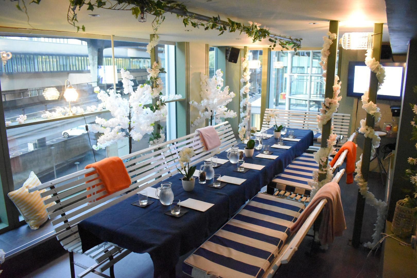 Photo of Huckster London, Room With No Name