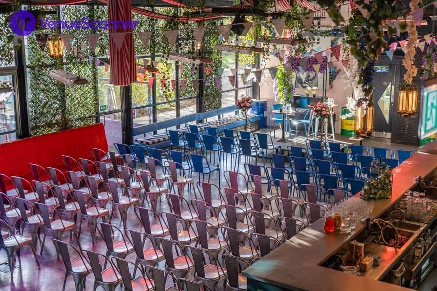 Main Floor, Huckster London photo #2