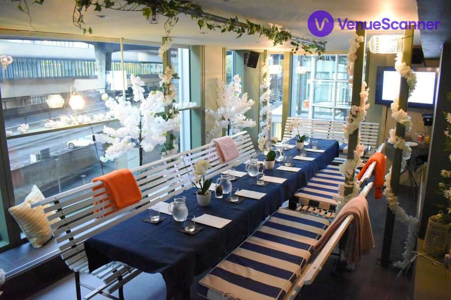 Room With No Name, Huckster London photo #1