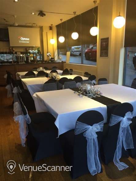 Sports Bar, Osqa photo #1